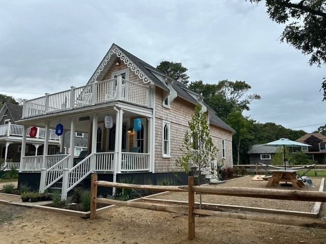 Single Family Residence at 9 Brunswick, Oak Bluffs MA 02557, photo 2 of 36