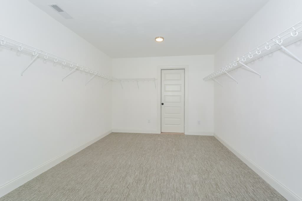 Single Family Residence at 37 Bayliss Way, Uxbridge MA 01569, photo 26 of 40