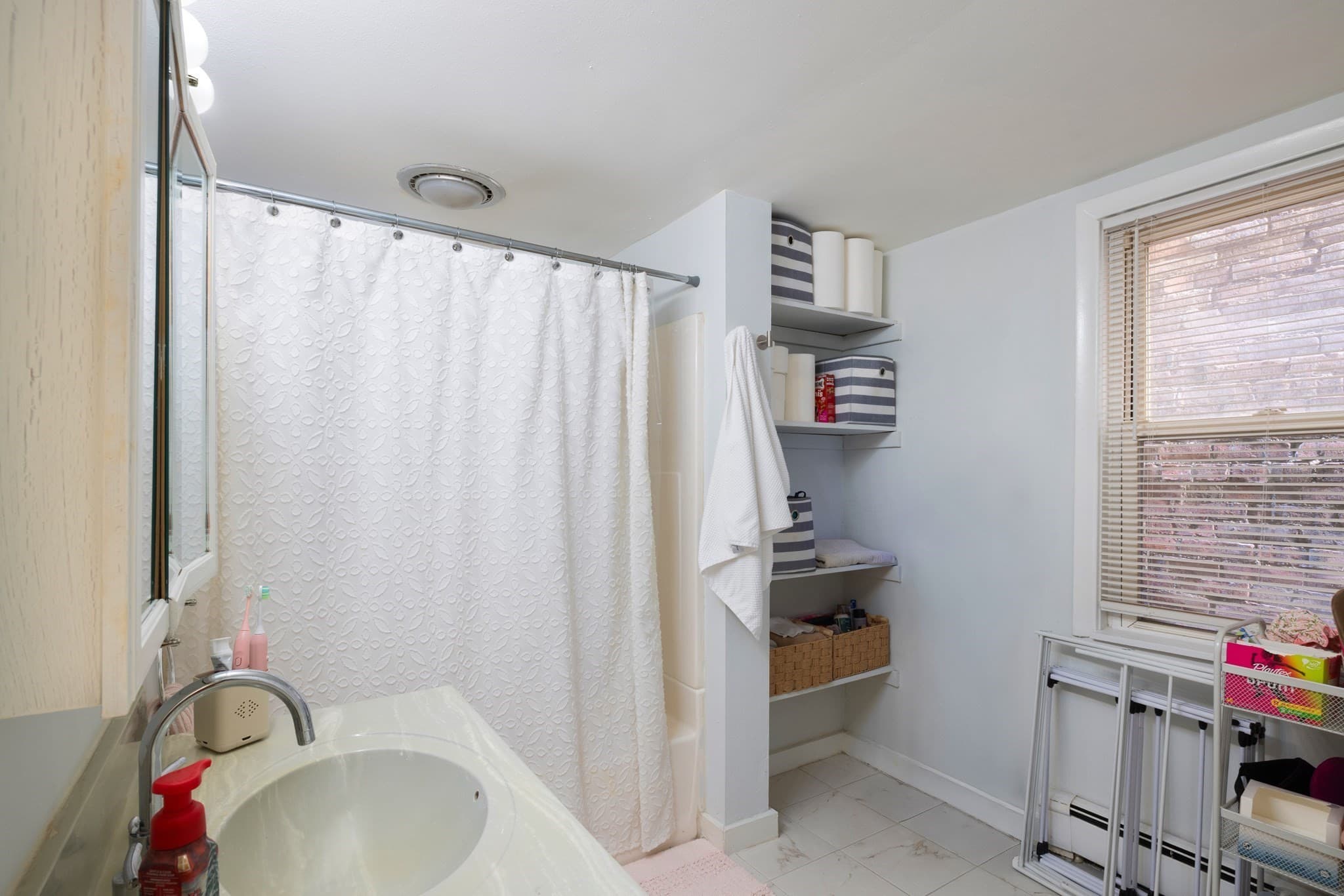 3 Family - 3 Units Up/Down at 140 Athens Street, Boston MA 02127, Boston, photo 5 of 11