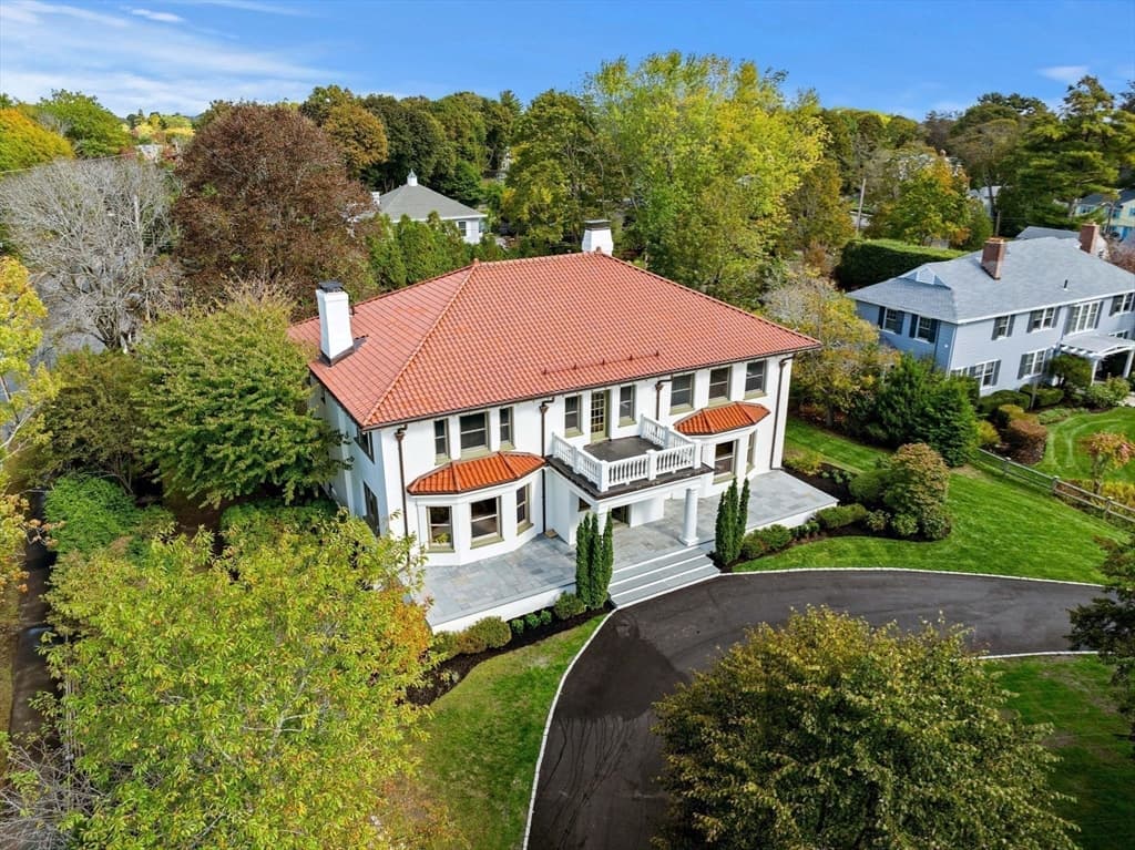 2 Ocean Avenue, Swampscott MA 01907 photo 6