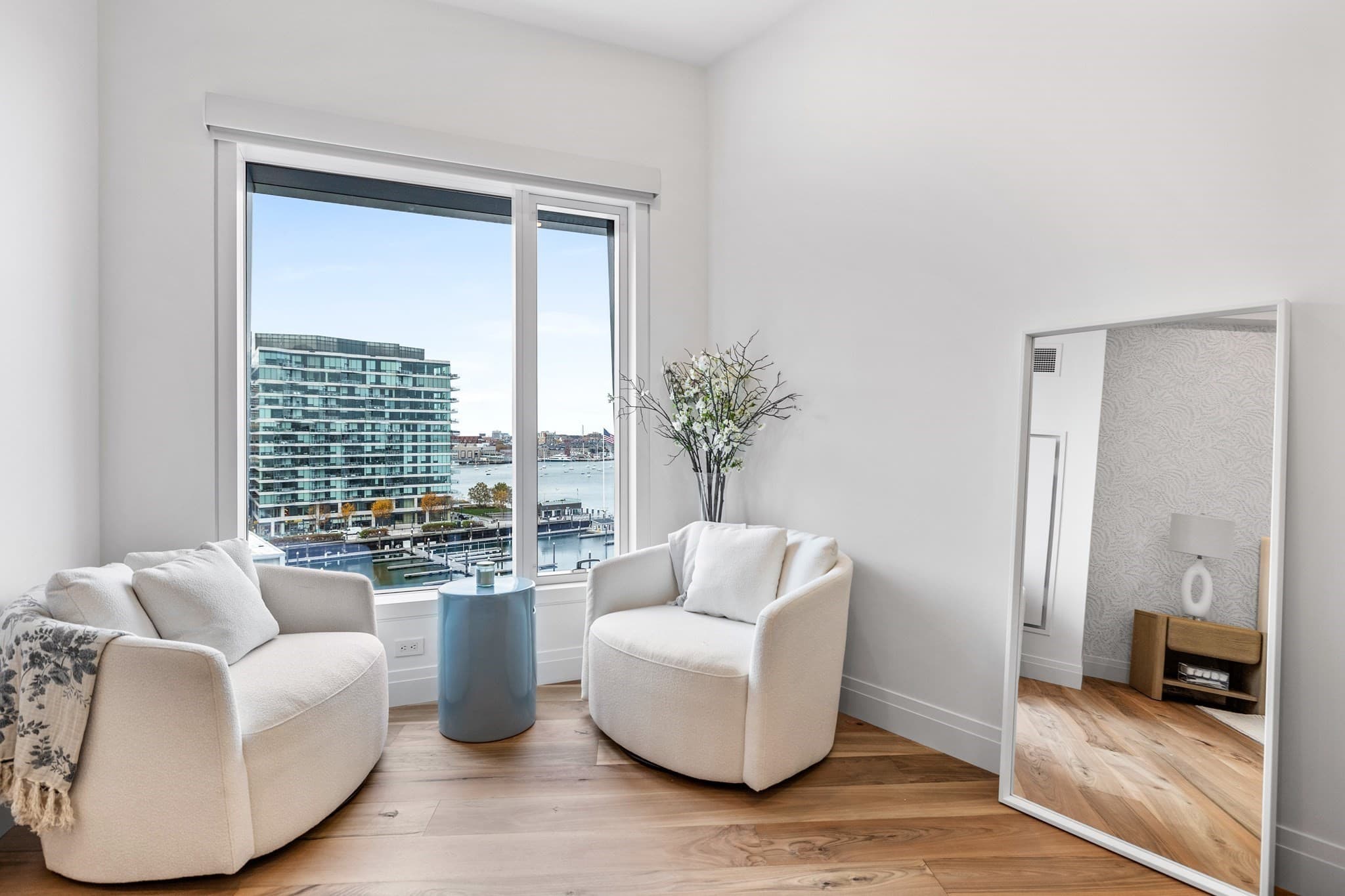 Condominium at 300 Pier 4 Blvd, Boston MA 02210, photo 9 of 28