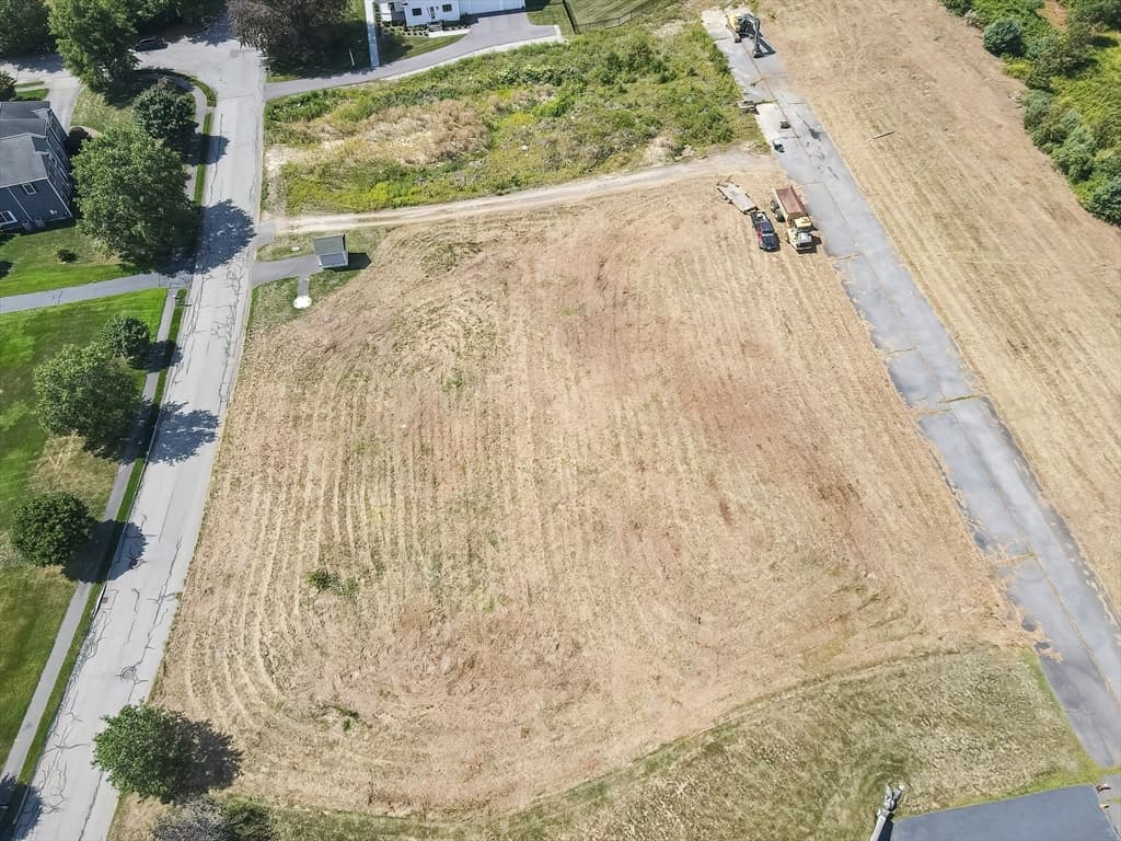24 Meadow Lane, Southborough MA 01772 photo 14