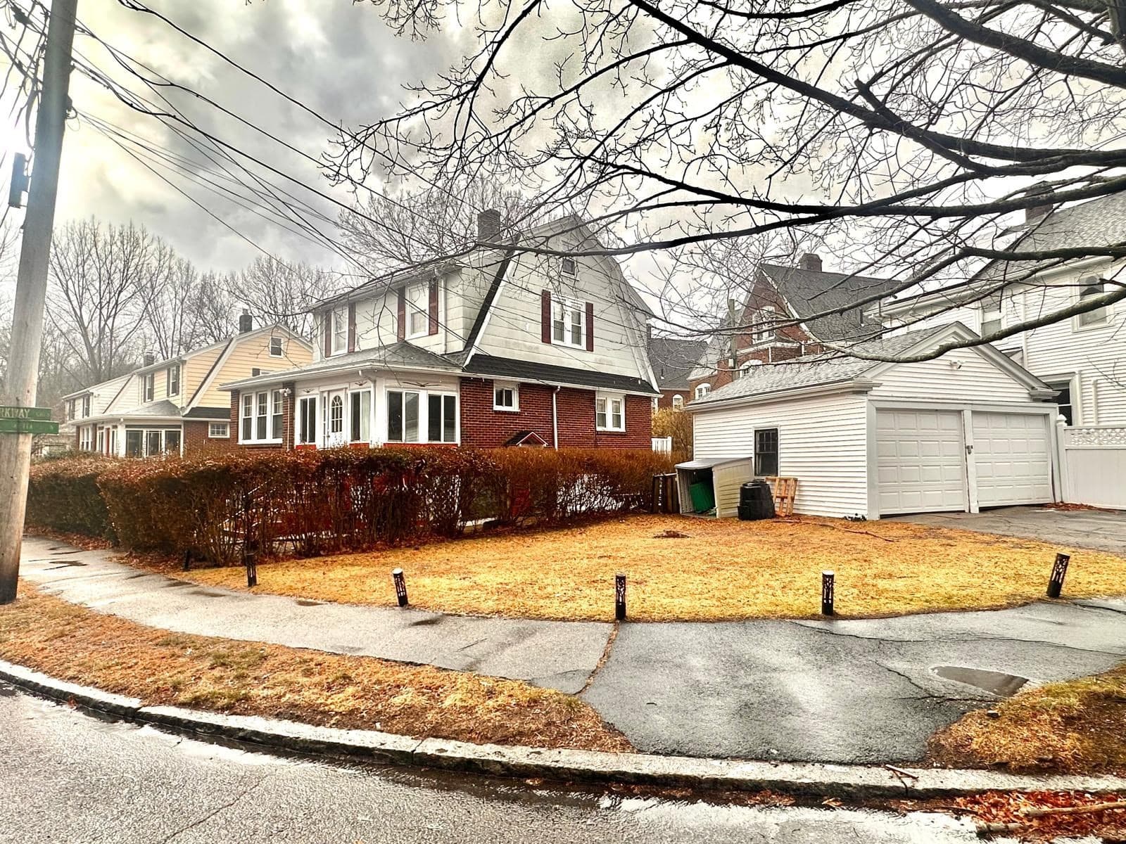 Single Family Residence at 7 Parkway Cres, Milton MA 02186, Milton, photo 2 of 12
