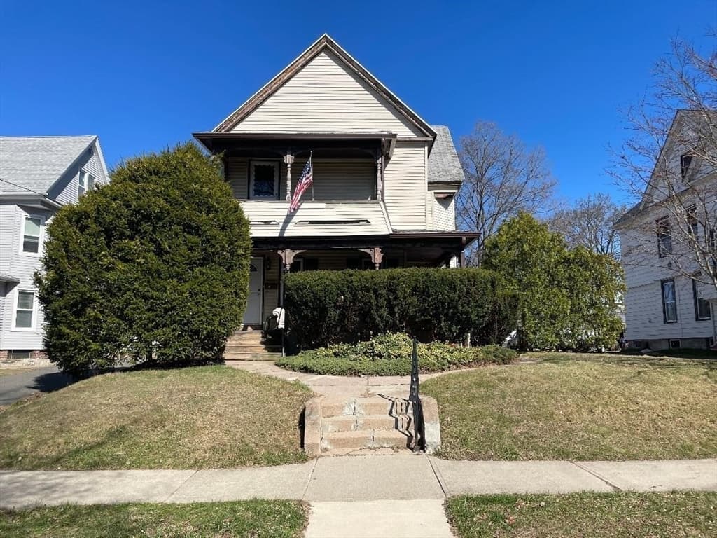 76 Nonotuck Street, Holyoke MA 01040