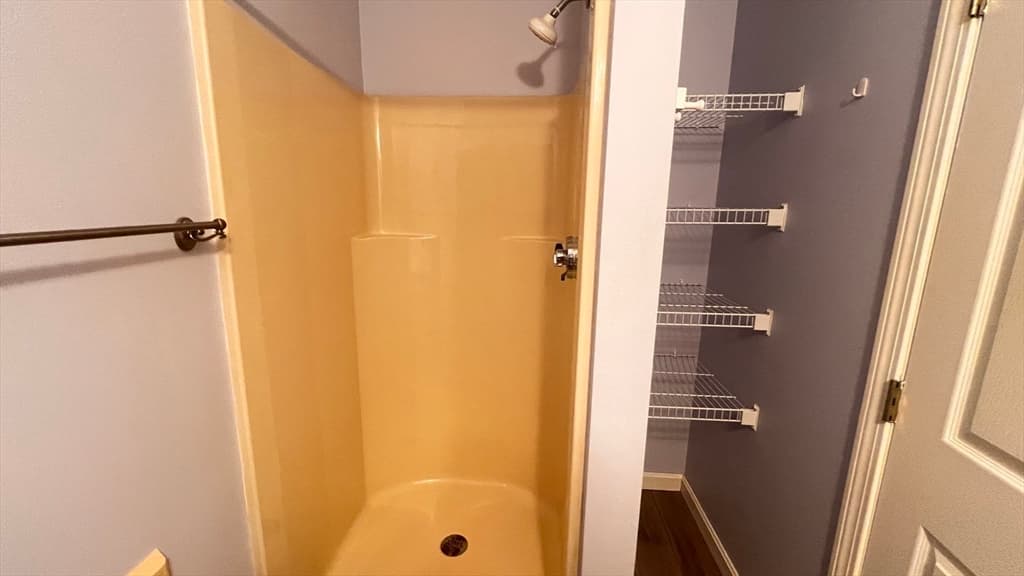Condominium at 13 Dallas Dr # 305, Dracut MA 01826, photo 17 of 23