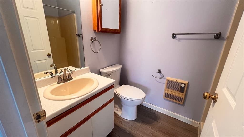 Condominium at 13 Dallas Dr # 305, Dracut MA 01826, photo 16 of 23