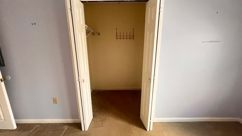 Condominium at 13 Dallas Dr # 305, Dracut MA 01826, photo 15 of 23