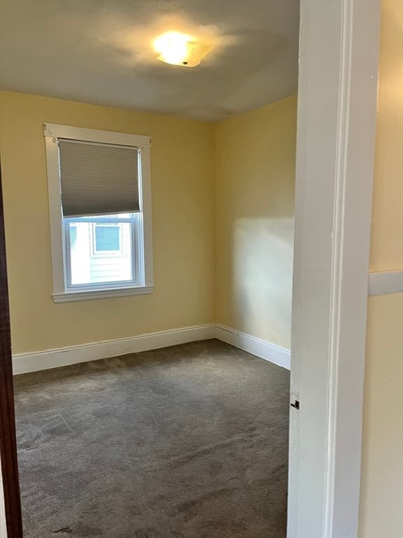 Multi Family at 71 Sycamore St, Fairhaven MA 02719, Fairhaven, photo 29 of 34