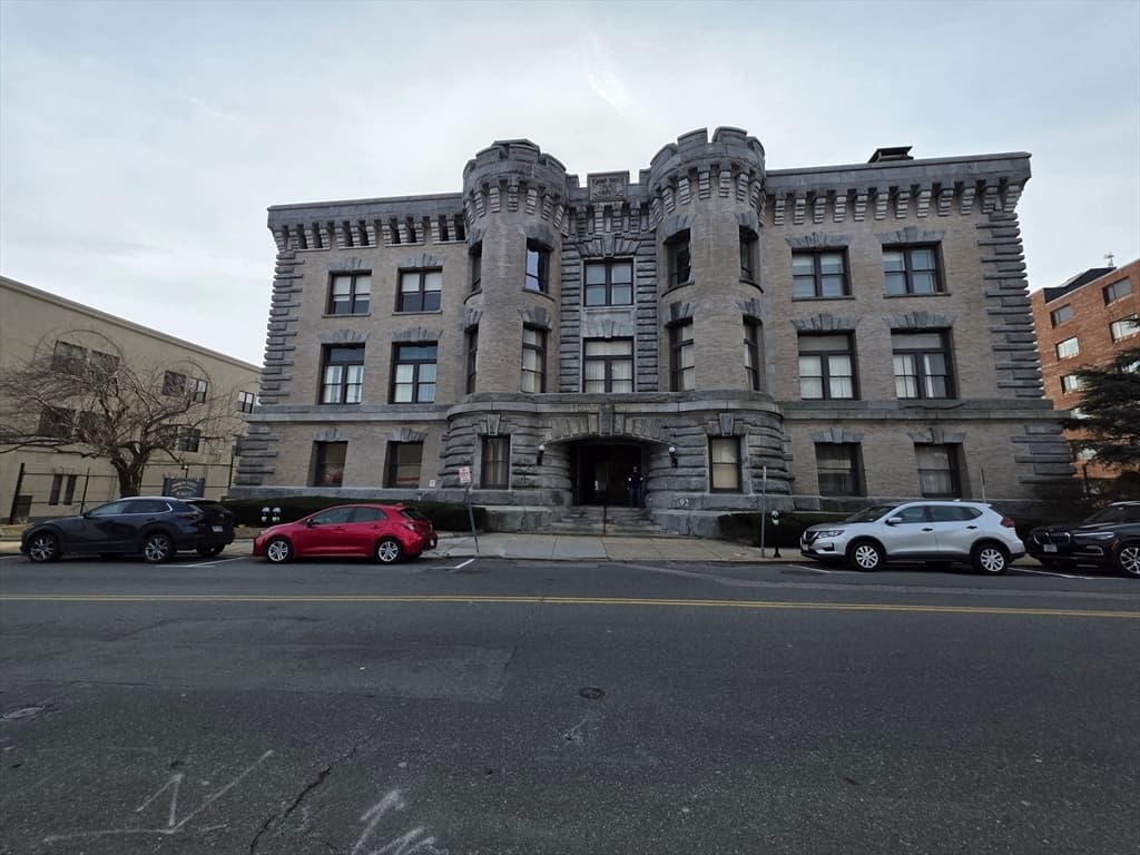 92 High Street, Medford MA 02155