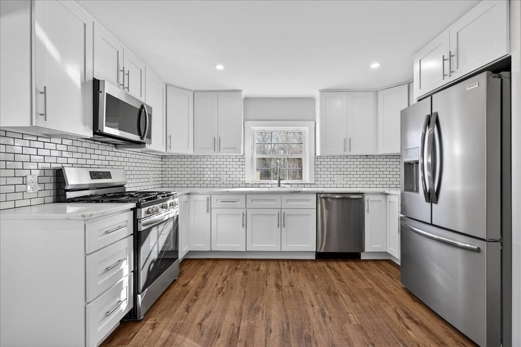 48 Bigelow Ave, Rockland MA 02370 photo 6