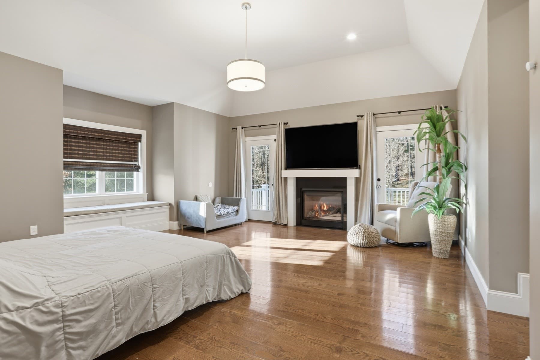 Single Family Residence at 71 Regency Place, North Andover MA 01845, North Andover, photo 13 of 42