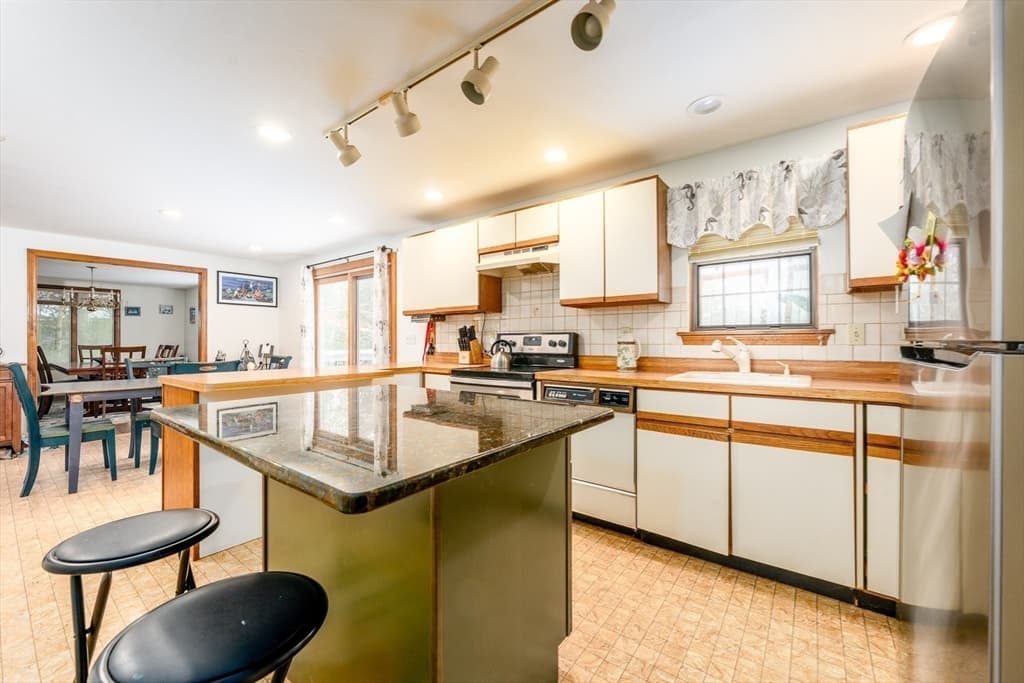 192 Sandy Valley Rd, Barnstable MA 02648 photo 8