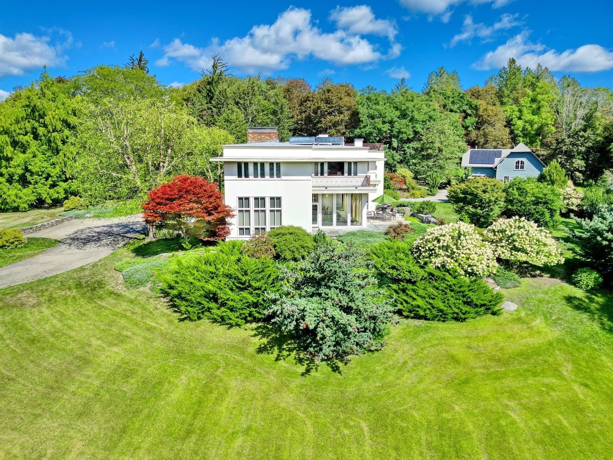 Single Family Residence at 23 Bedford Rd, Lincoln MA 01773, Lincoln, photo 36 of 38