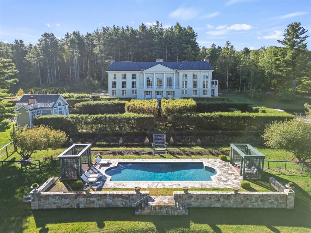 209 Blue Hill Rd, Great Barrington MA 01230