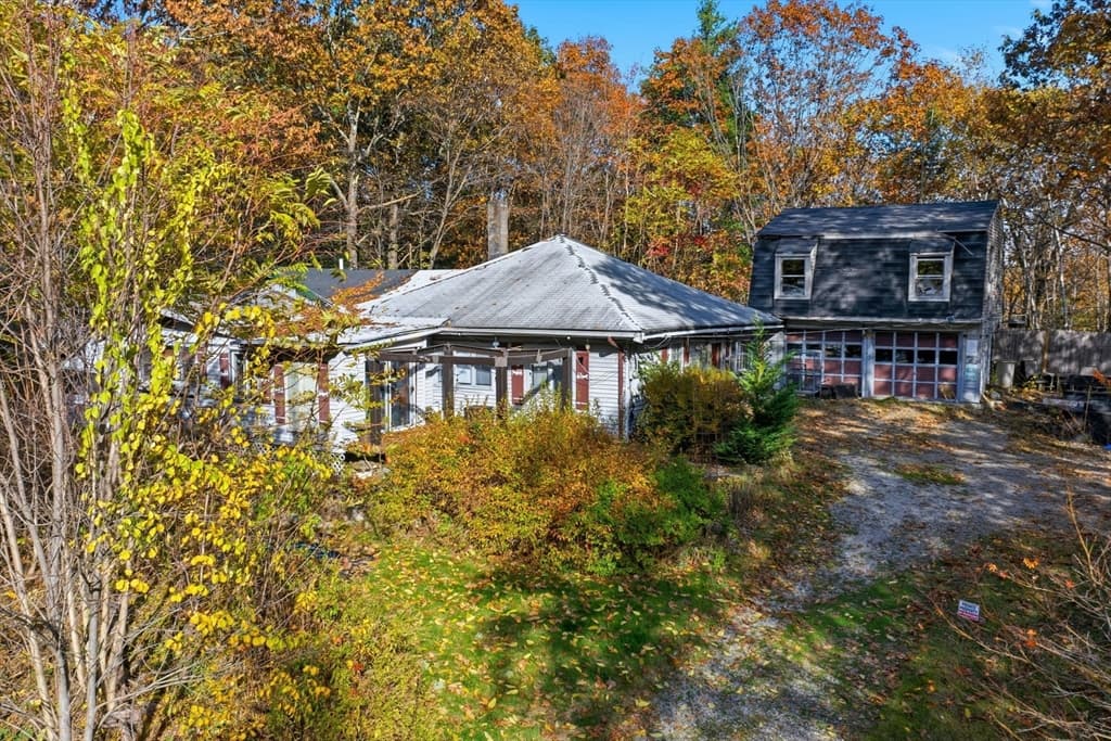 143 Heald Street, Pepperell MA 01463 photo 4