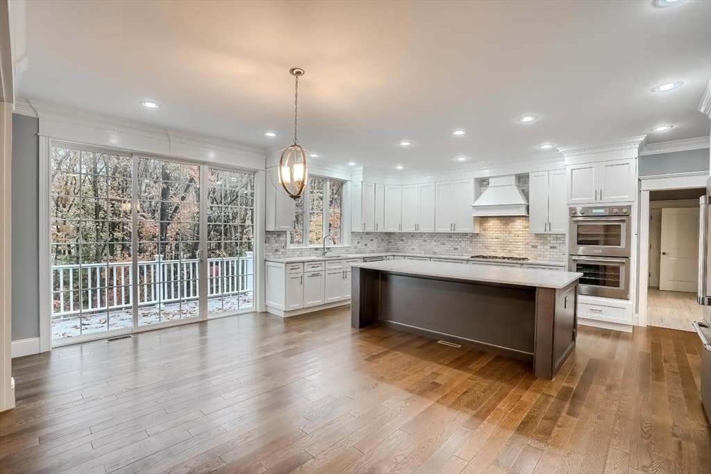 Single Family Residence at 19 Stoney Brook Rd, Hopkinton MA 01748, Hopkinton, photo 13 of 41