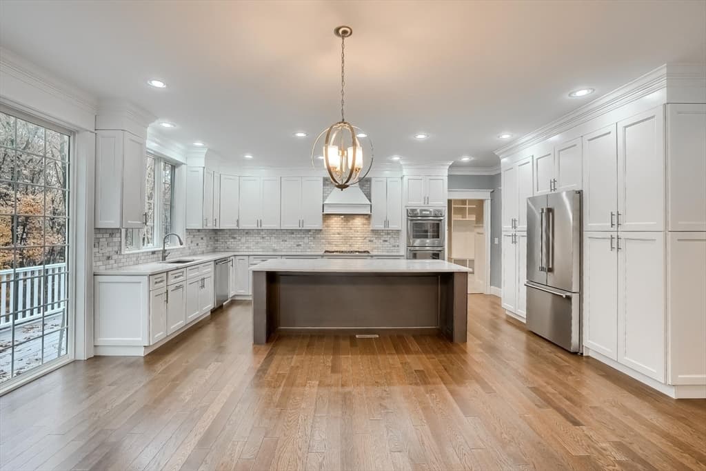 Single Family Residence at 19 Stoney Brook Rd, Hopkinton MA 01748, Hopkinton, photo 14 of 41