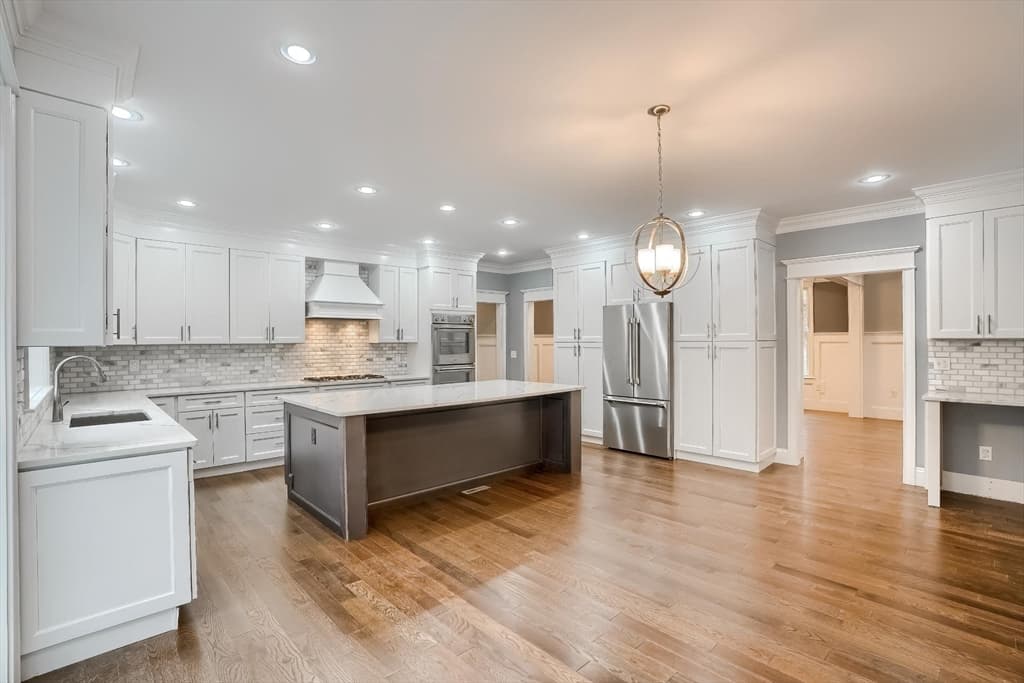 Single Family Residence at 19 Stoney Brook Rd, Hopkinton MA 01748, Hopkinton, photo 15 of 41