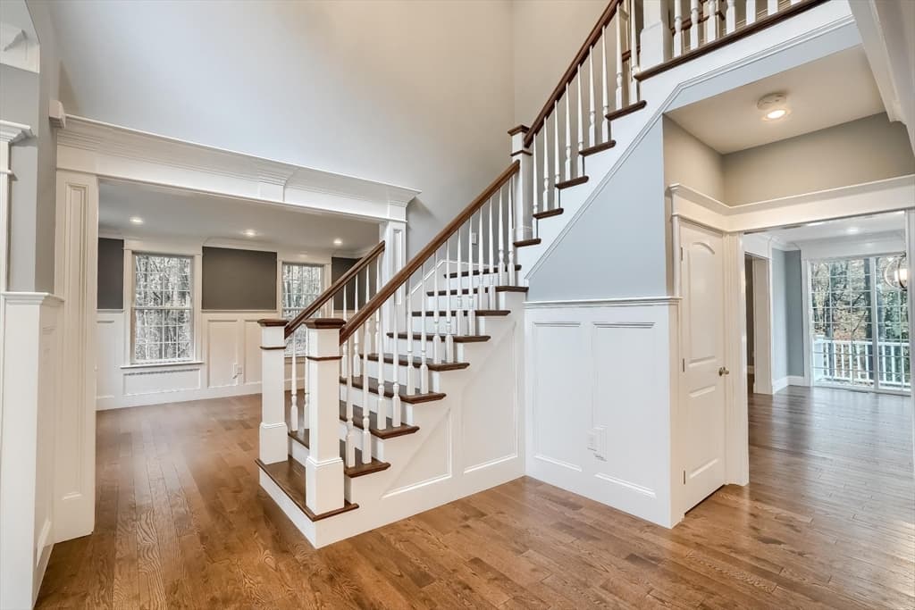 Single Family Residence at 19 Stoney Brook Rd, Hopkinton MA 01748, Hopkinton, photo 4 of 41