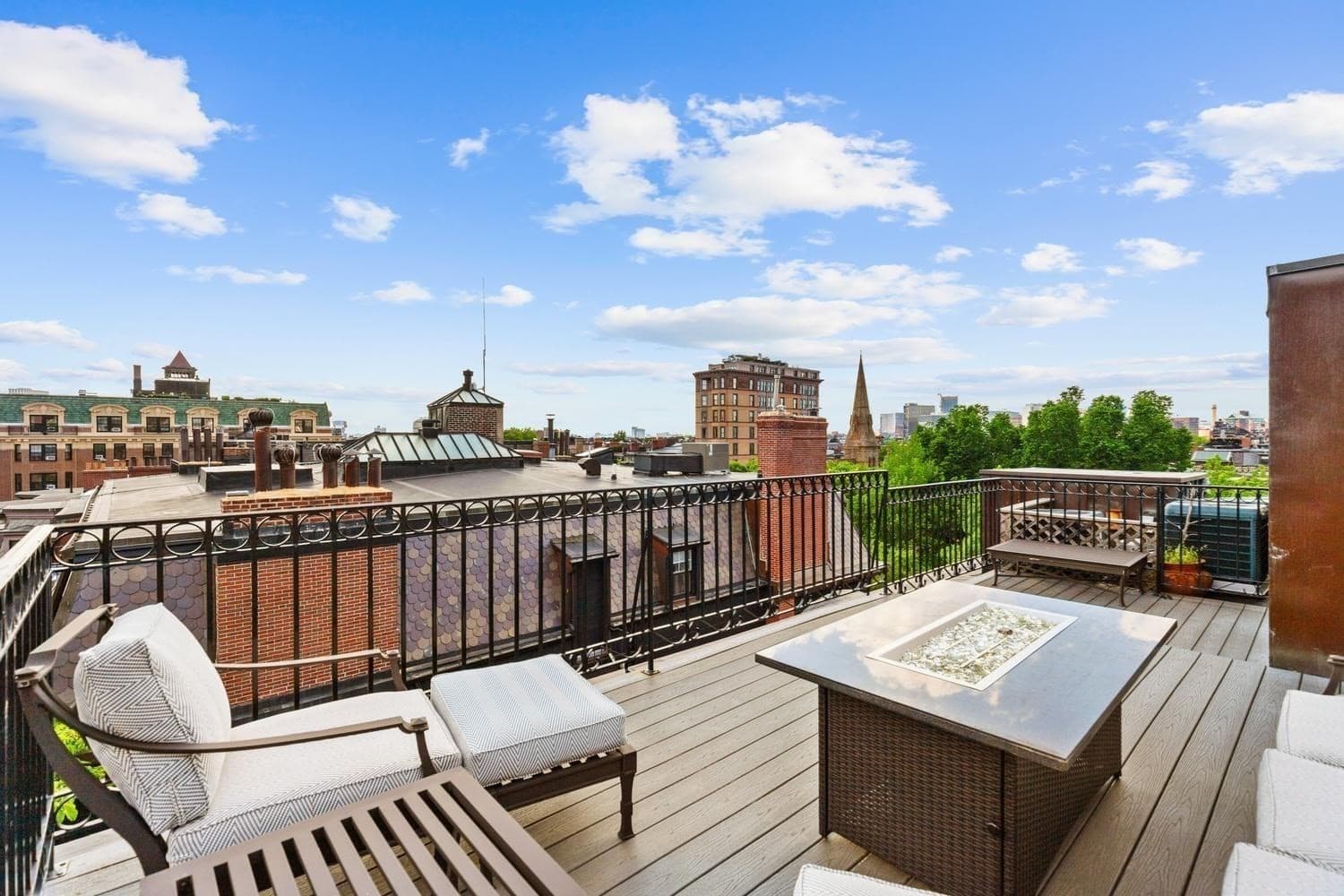 Condominium at 36 Commonwealth Avenue PH, Boston MA 02116, photo 27 of 32