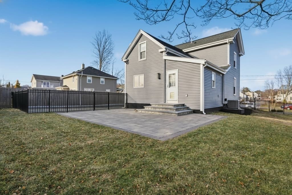 6 Everett Street, Stoneham MA 02180 photo 28