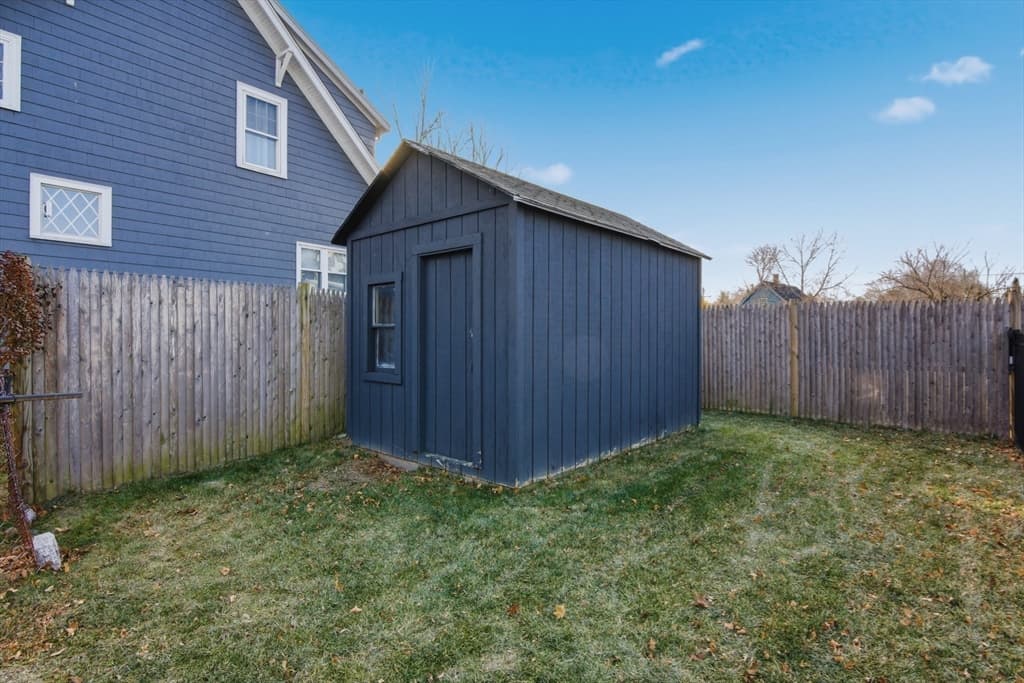 6 Everett Street, Stoneham MA 02180 photo 29