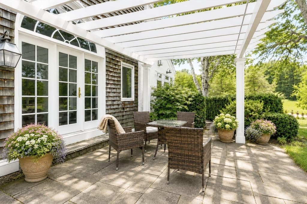Single Family Residence at 1409 Monument St, Concord MA 01742, Concord, photo 12 of 42