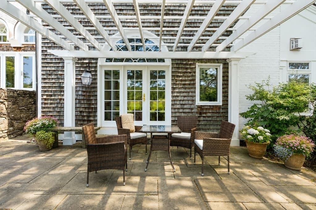 Single Family Residence at 1409 Monument St, Concord MA 01742, Concord, photo 11 of 42