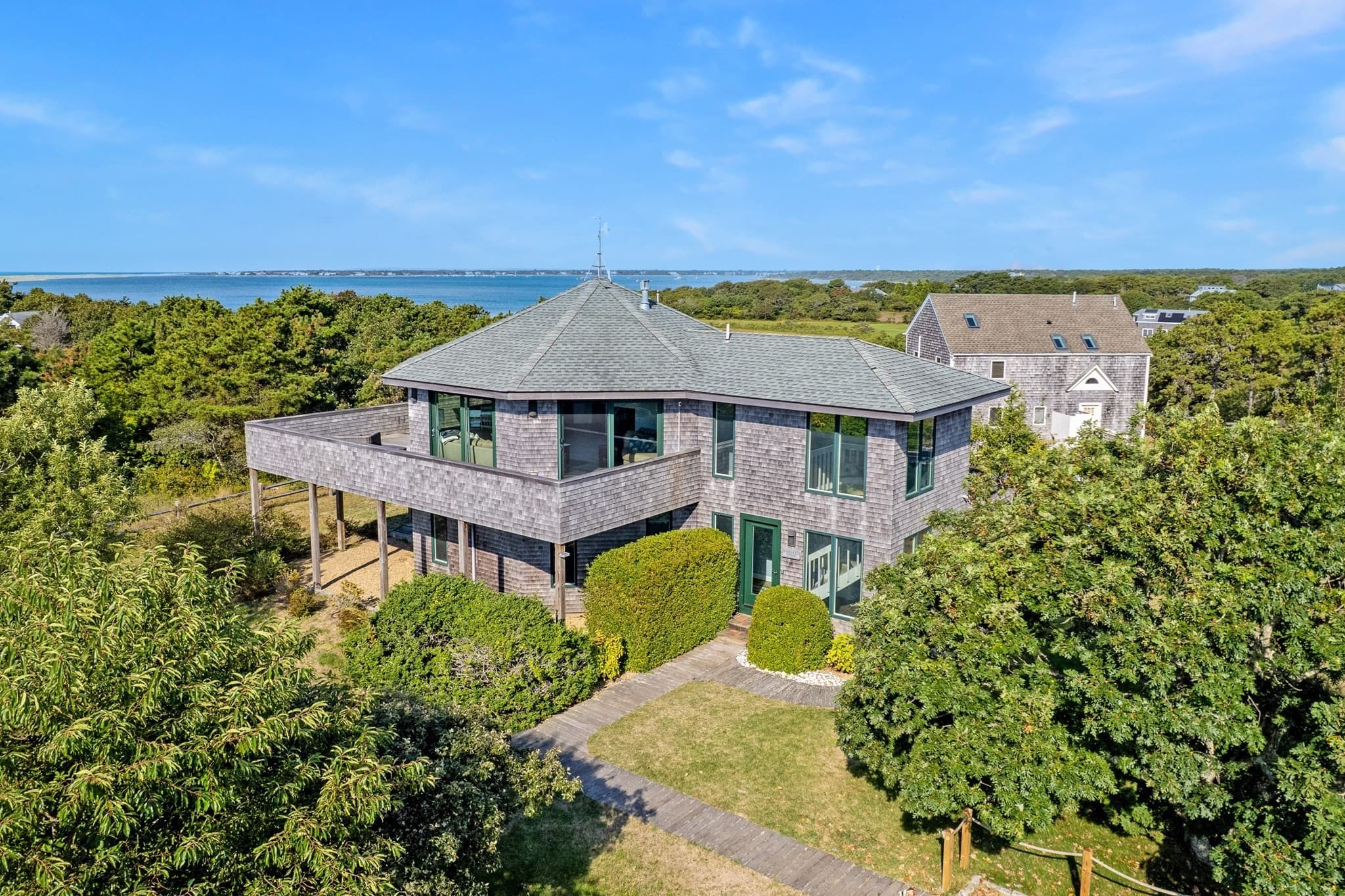 76 Washque Ave, Edgartown MA 02539