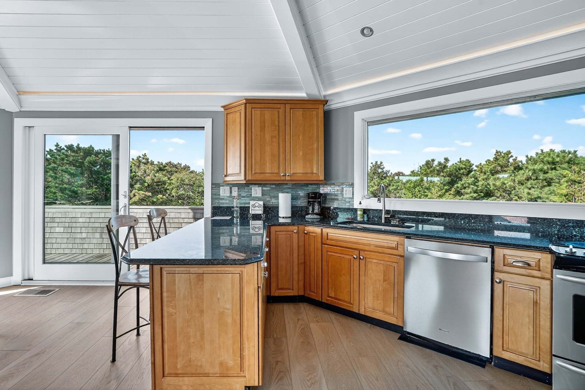 Single Family Residence at 76 Washque Ave, Edgartown MA 02539, Edgartown, photo 18 of 42