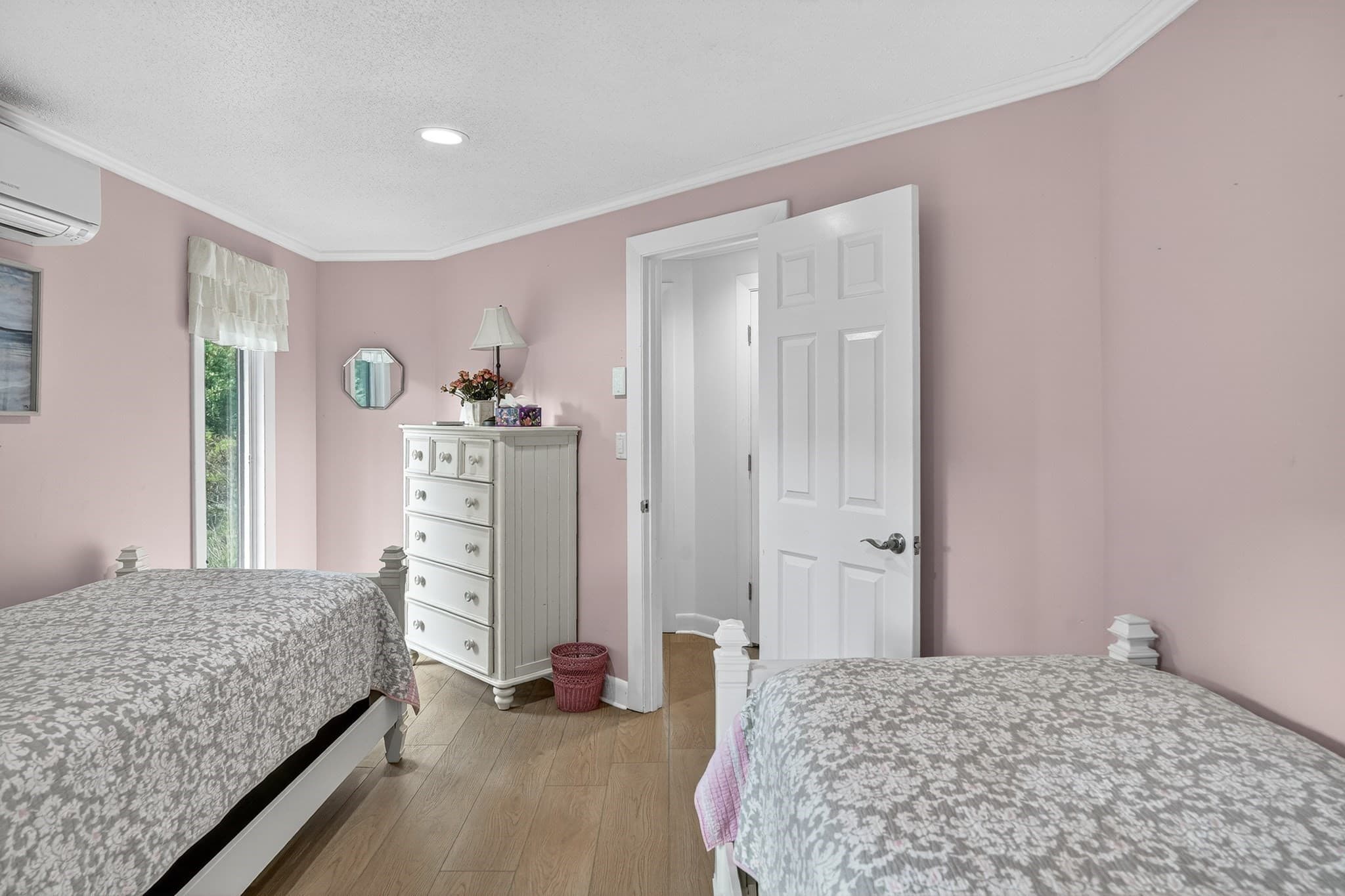 Single Family Residence at 76 Washque Ave, Edgartown MA 02539, Edgartown, photo 37 of 42