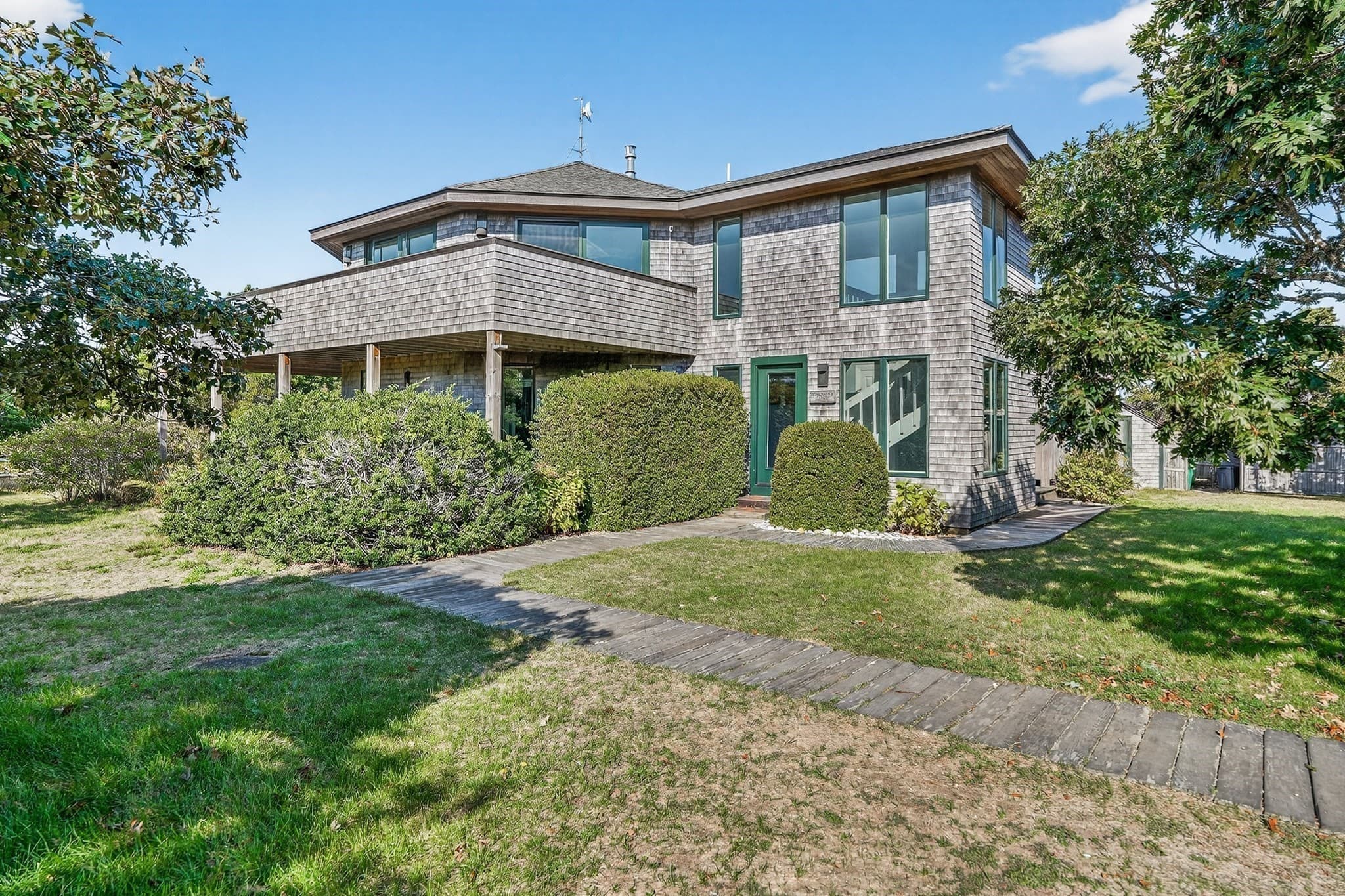 Single Family Residence at 76 Washque Ave, Edgartown MA 02539, Edgartown, photo 8 of 42