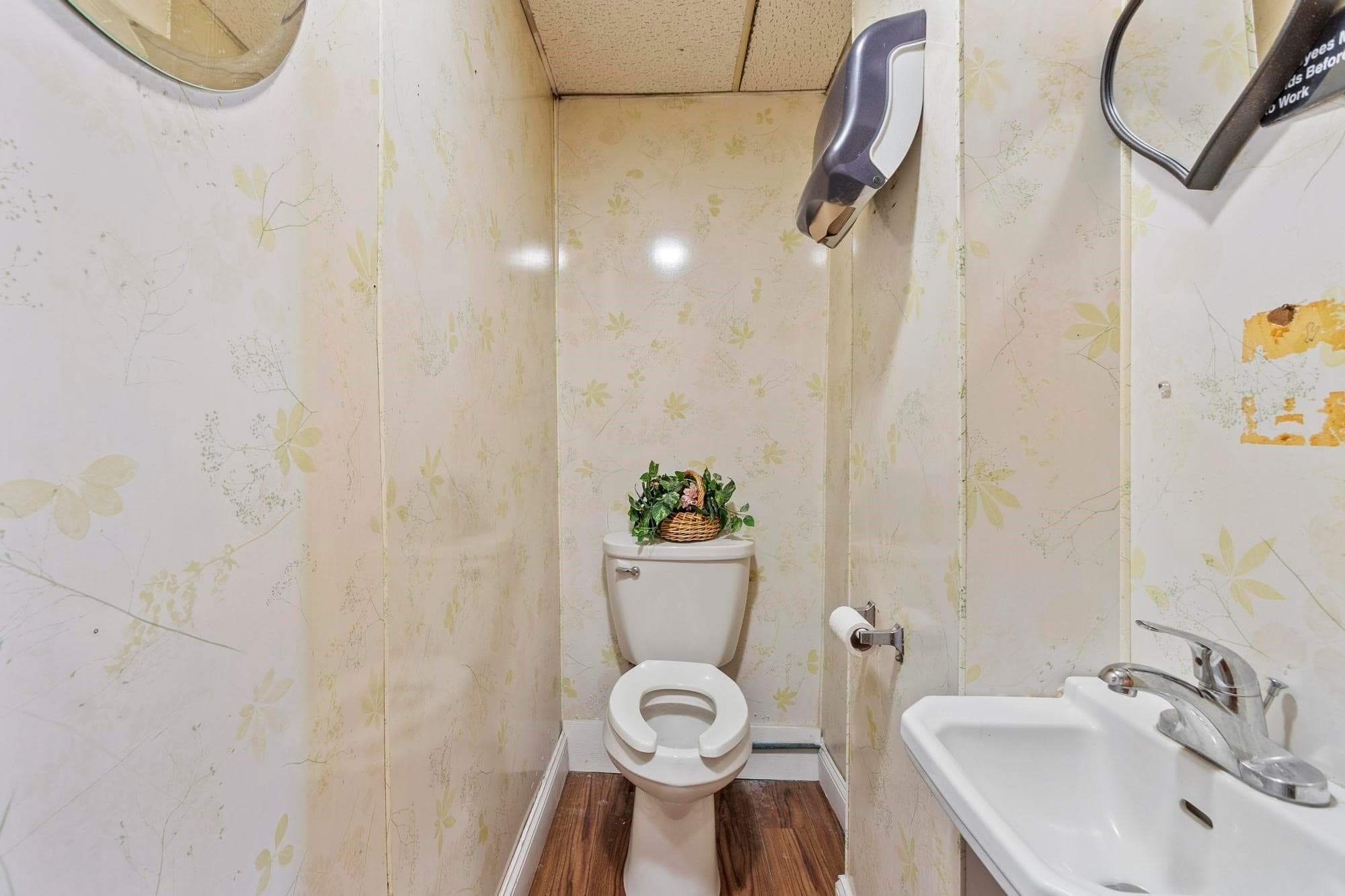 Commercial Sale at 777 Confidential, Methuen MA 01844, Methuen, photo 17 of 28