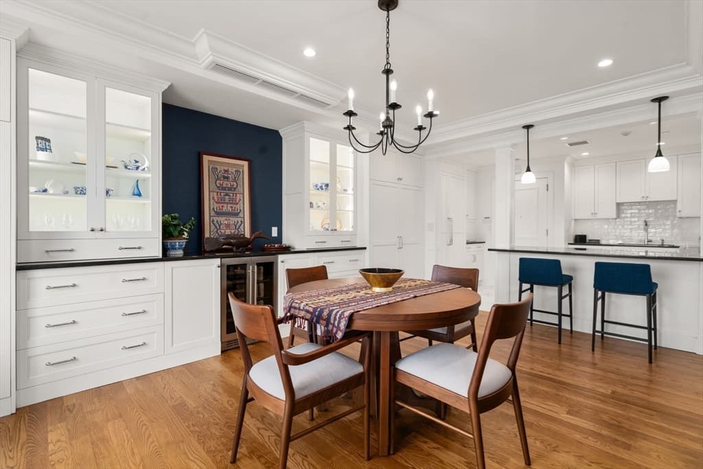 Condominium at 20 Rowes Wharf # 701, Boston MA 02110, photo 7 of 42