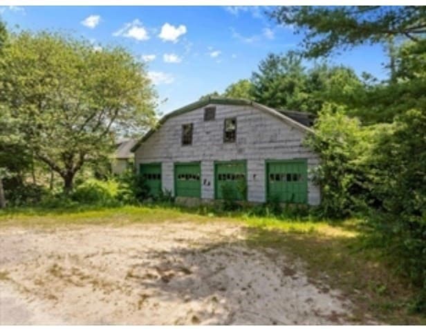 50 Carver Rd, Wareham MA 02576 photo 4