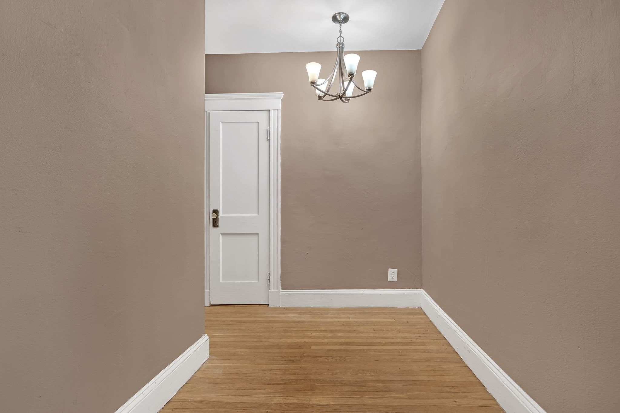 Condominium at 62 Queensberry St # 204, Boston MA 02215, photo 5 of 18