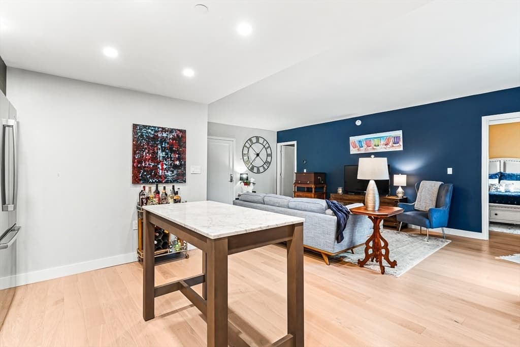 Condominium at 932 Broadway # 208, Chelsea MA 02150, Chelsea, photo 10 of 24