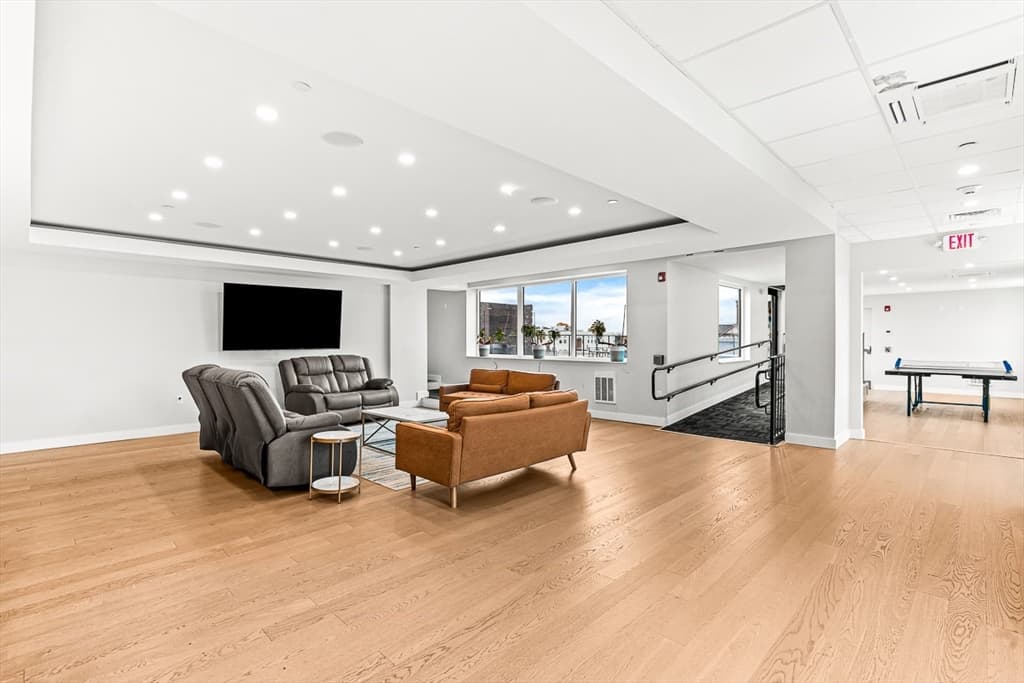 Condominium at 932 Broadway # 208, Chelsea MA 02150, Chelsea, photo 19 of 24
