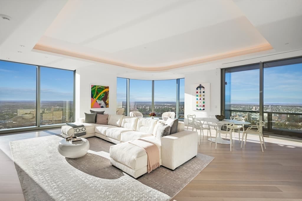 1 Dalton St # 5801, Boston MA 02199 photo 3