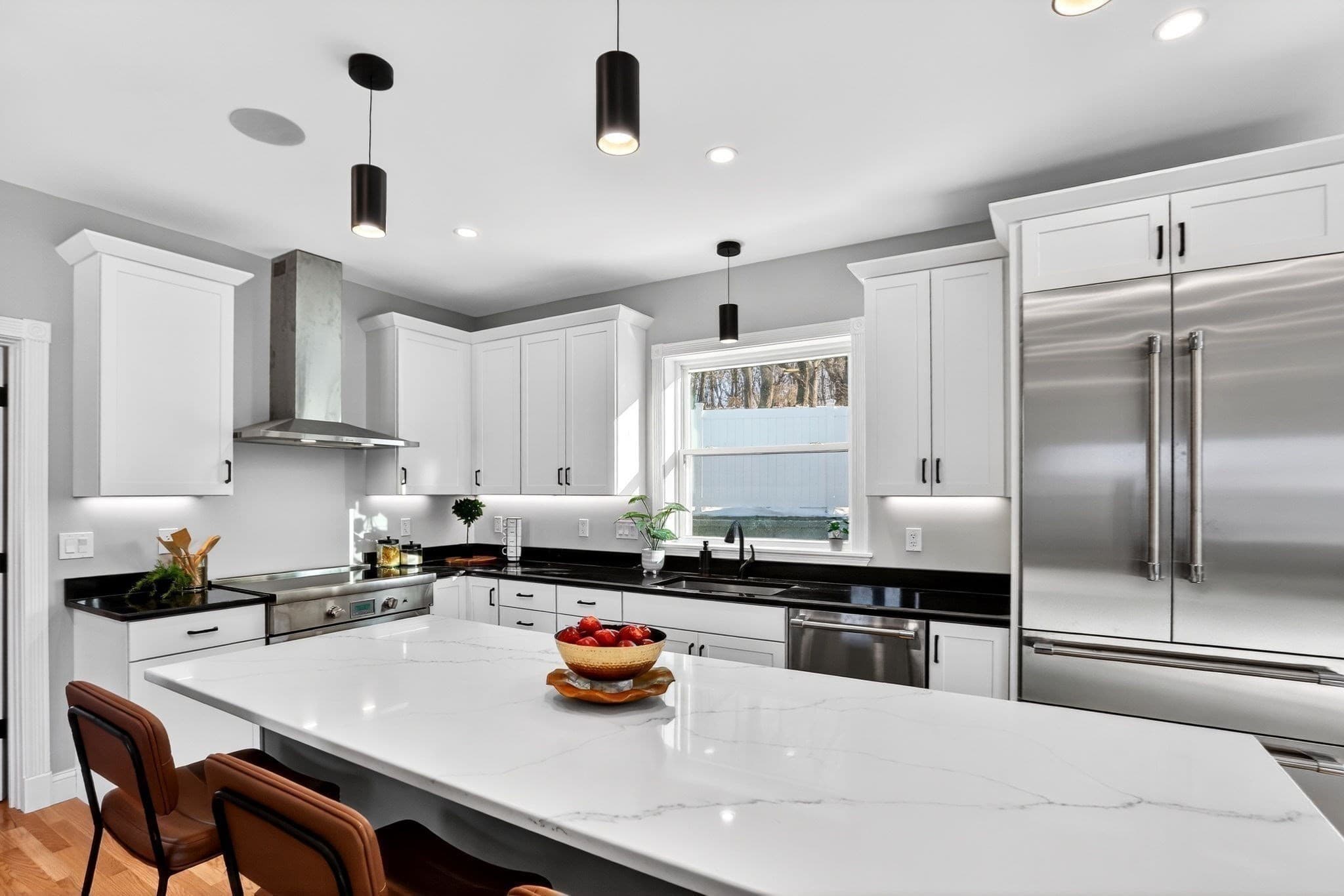Single Family Residence at 1 Goddard Dr, Nahant MA 01908, Nahant, photo 2 of 33