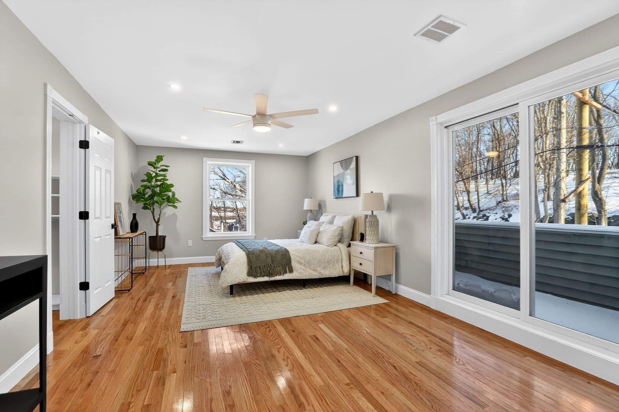 Single Family Residence at 1 Goddard Dr, Nahant MA 01908, Nahant, photo 22 of 33