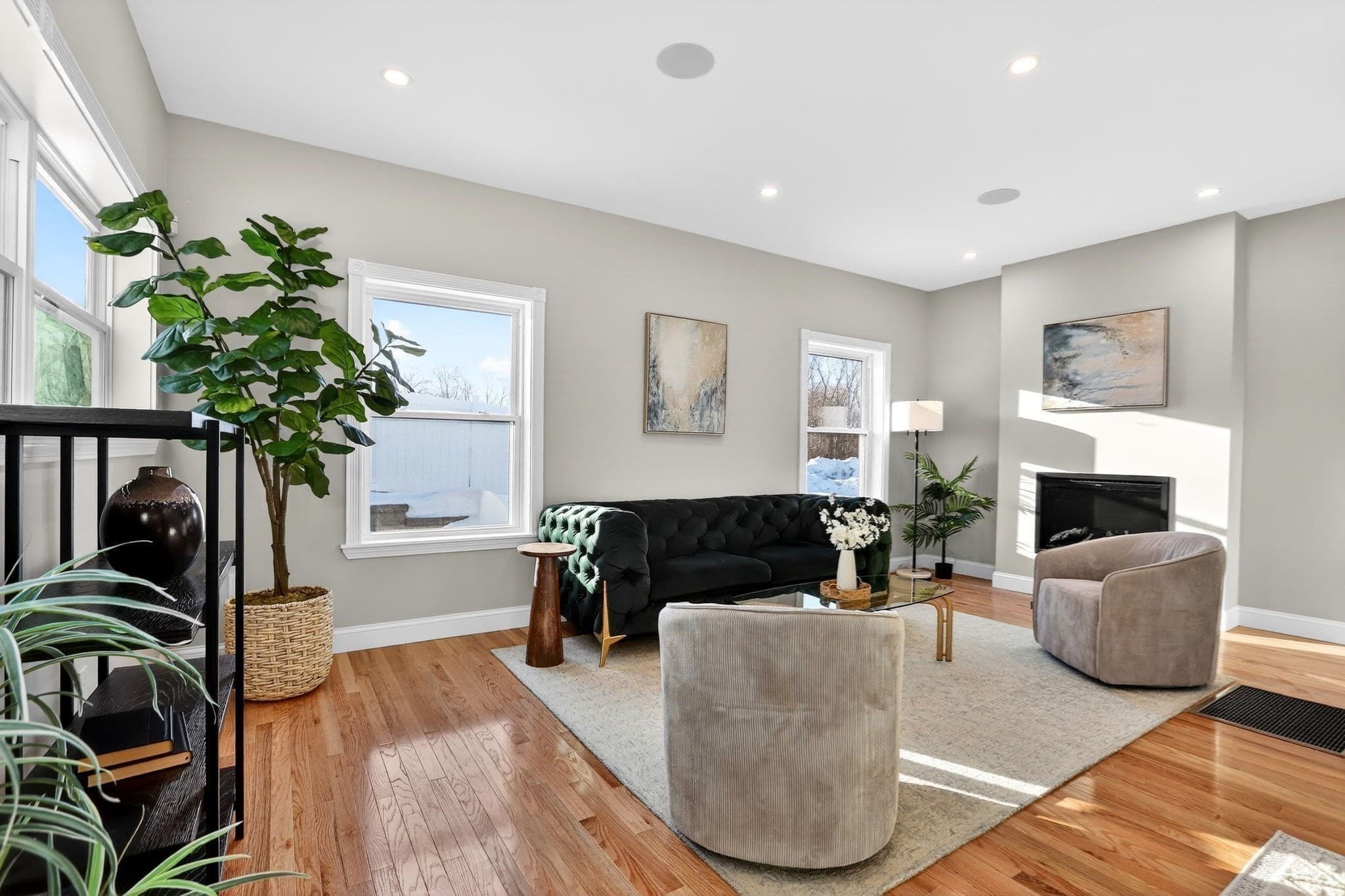 Single Family Residence at 1 Goddard Dr, Nahant MA 01908, Nahant, photo 5 of 33