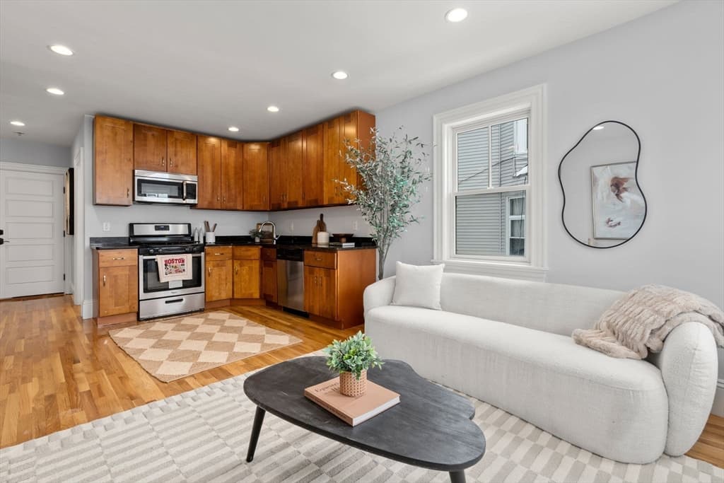 Multi Family at 84 Linden, Boston MA 02134, photo 3 of 26