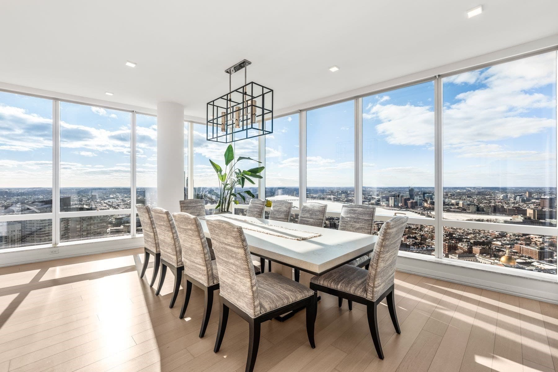 Condominium at 1 Franklin # 5002, Boston MA 02110, photo 2 of 40