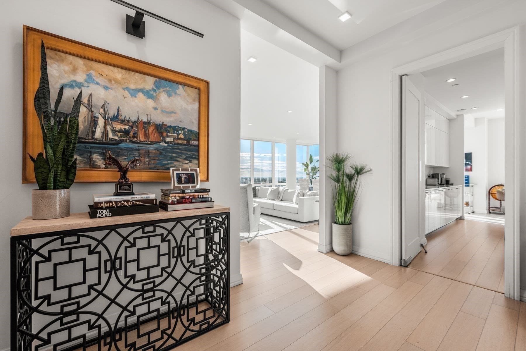Condominium at 1 Franklin # 5002, Boston MA 02110, photo 15 of 40