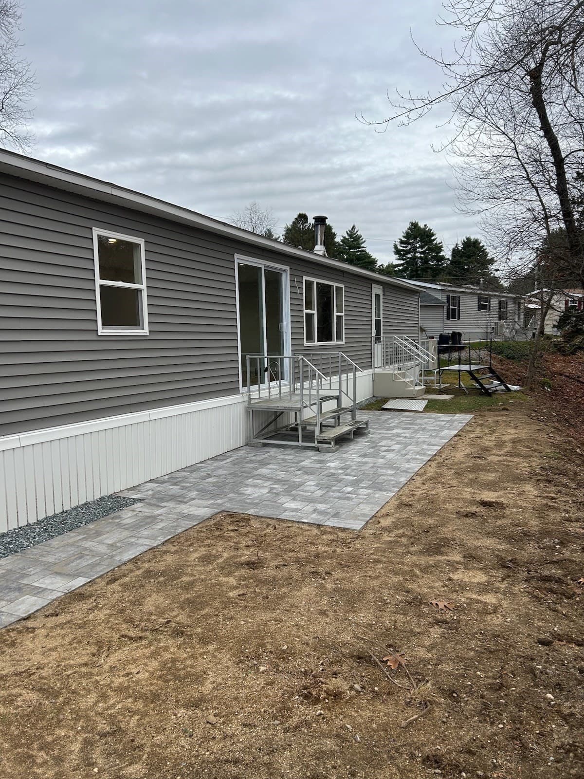 Mobile Home at 2 Sunnydale Circle, Brimfield MA 01001, photo 4 of 12
