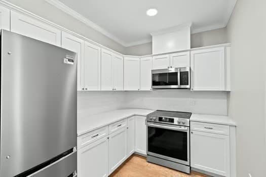 Condominium at 485 Blue Hills Parkway # 12, Milton MA 02186, Milton, photo 6 of 21