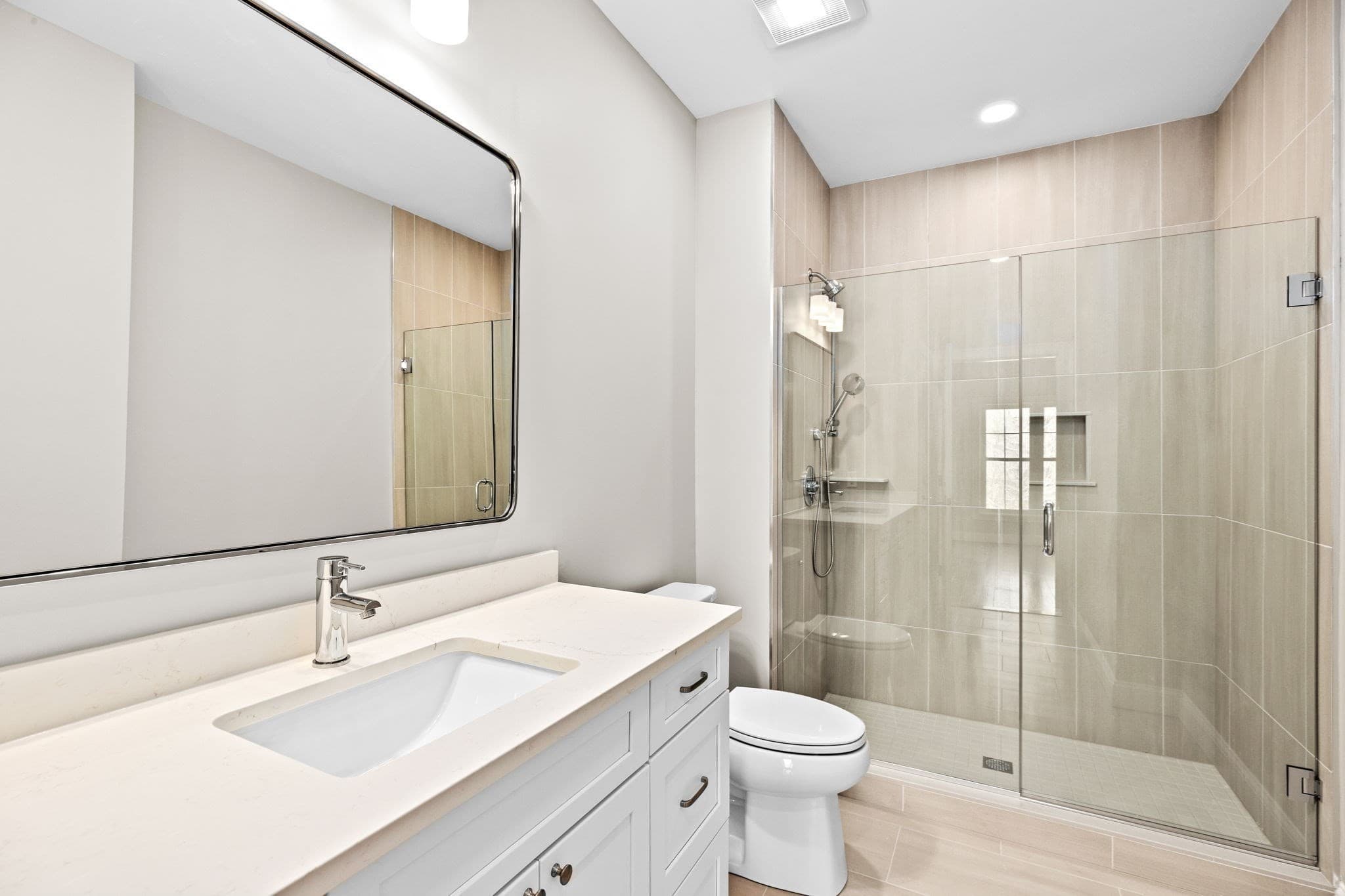 Condominium at 485 Blue Hills Parkway # 12, Milton MA 02186, Milton, photo 12 of 21
