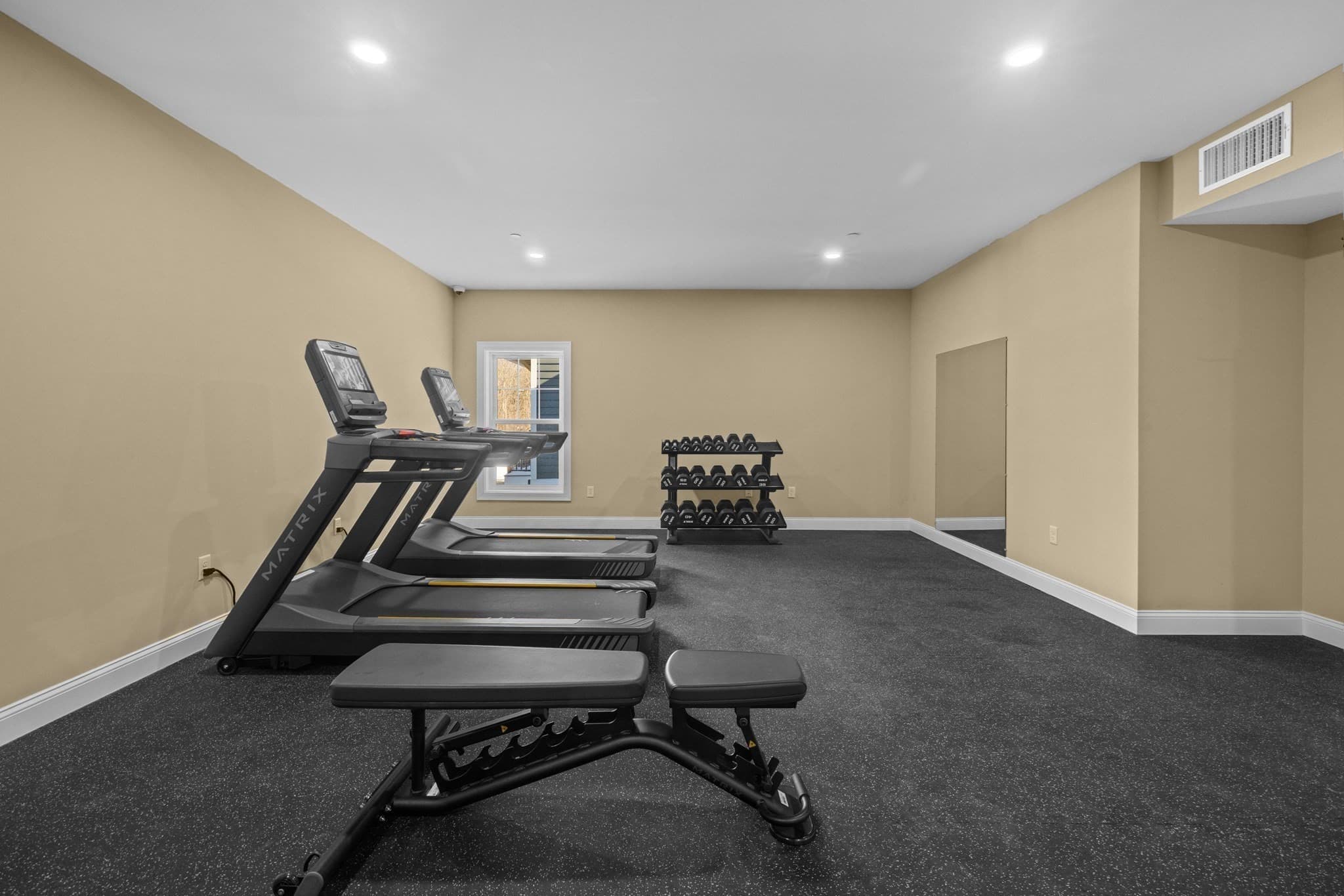 Condominium at 485 Blue Hills Parkway # 12, Milton MA 02186, Milton, photo 20 of 21