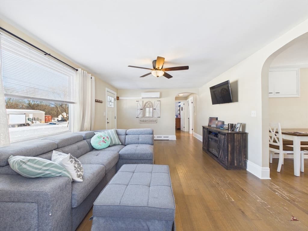 112 Lawson Ave, Acushnet MA 02743 photo 6